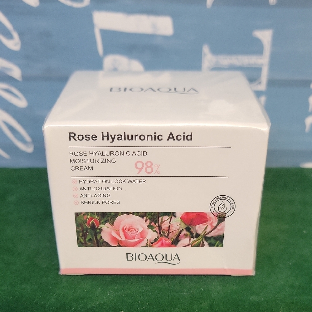 Aqua Rose Hyaluronic Acid 98% Moisturizing Cream New Sealed Box